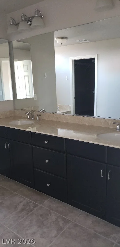 7275 Shannon Ridge, Las Vegas, NV 89118
