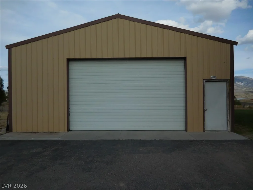 173 East Grant, Ely, NV 89301