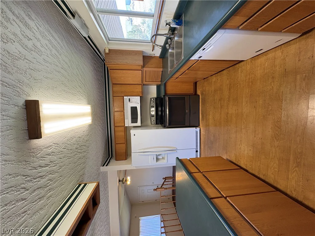 173 East Grant, Ely, NV 89301