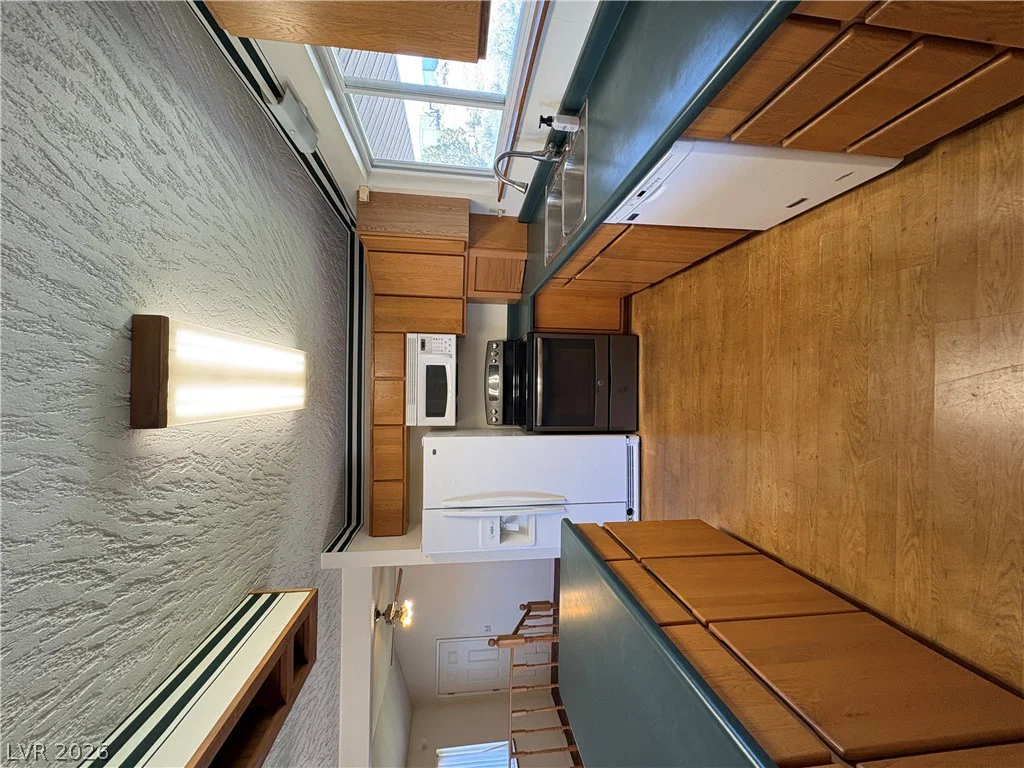173 East Grant, Ely, NV 89301