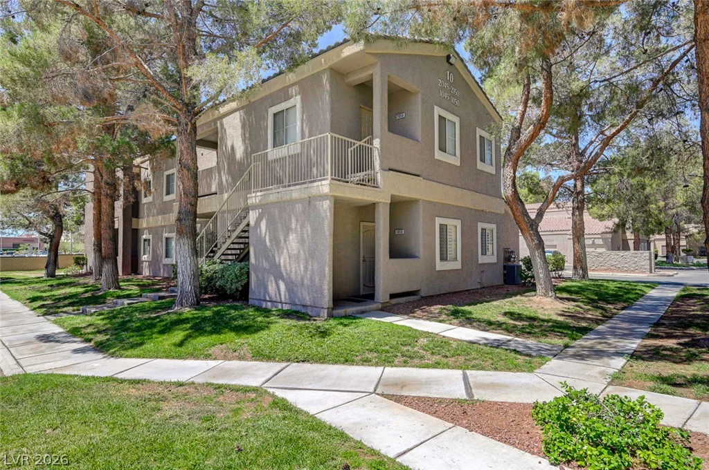 5250 Rainbow, Las Vegas, NV 89118