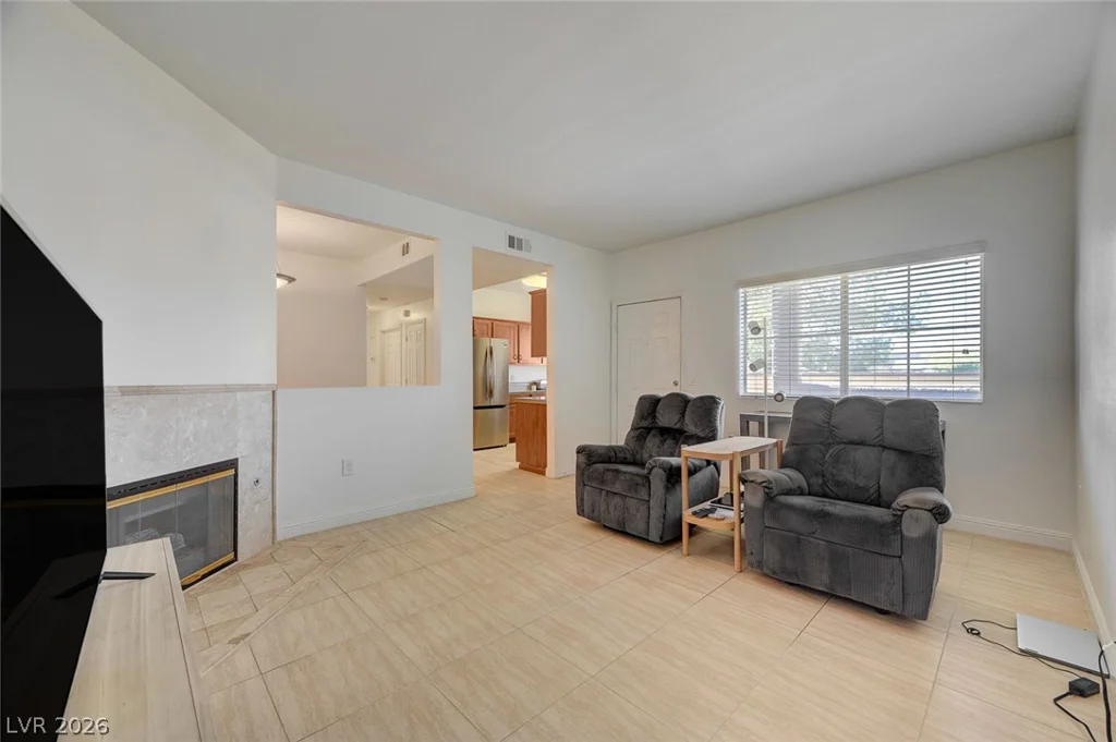5250 Rainbow, Las Vegas, NV 89118