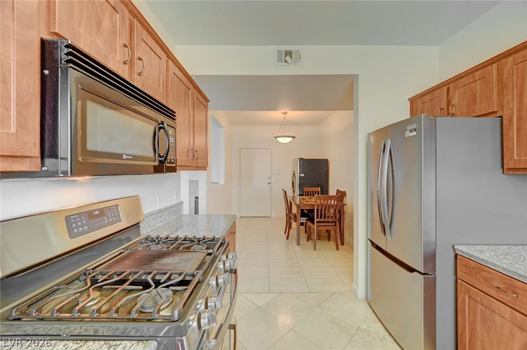 5250 Rainbow, Las Vegas, NV 89118