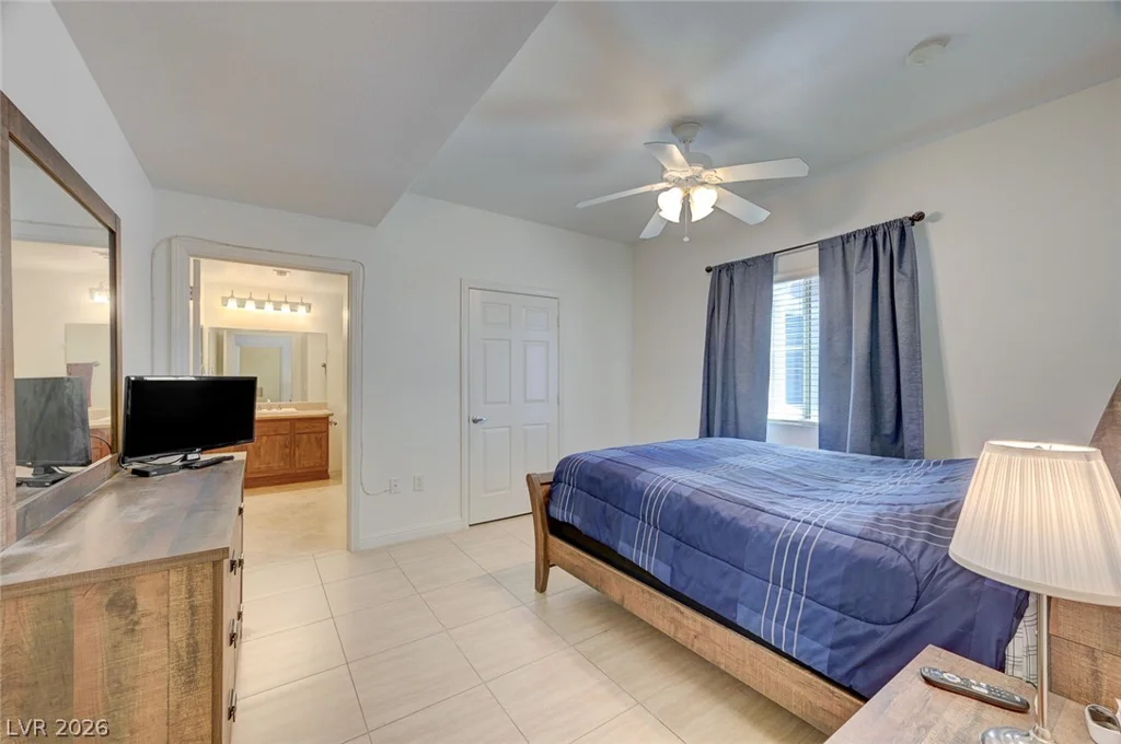 5250 Rainbow, Las Vegas, NV 89118