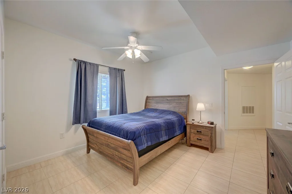 5250 Rainbow, Las Vegas, NV 89118