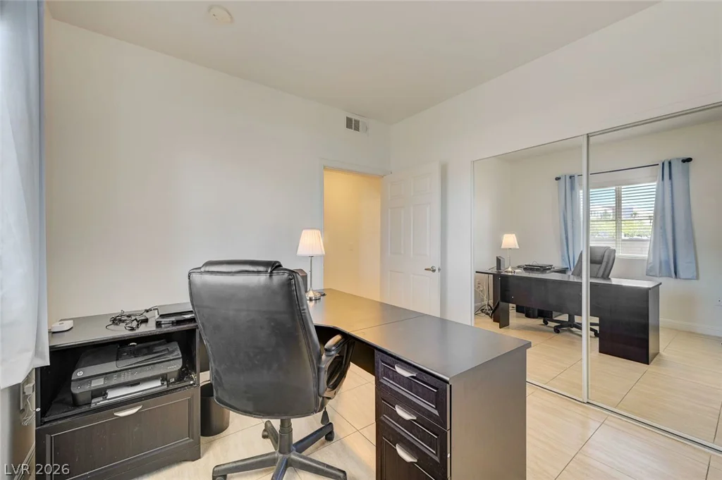5250 Rainbow, Las Vegas, NV 89118