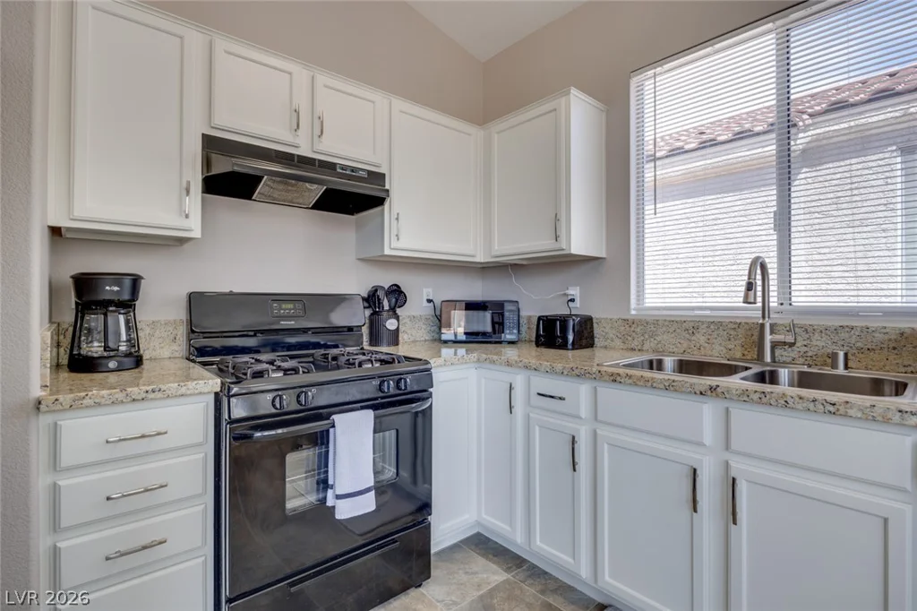 9588 Ensworth, Las Vegas, NV 89123
