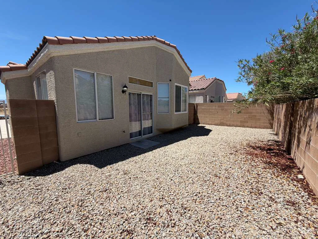 9588 Ensworth, Las Vegas, NV 89123