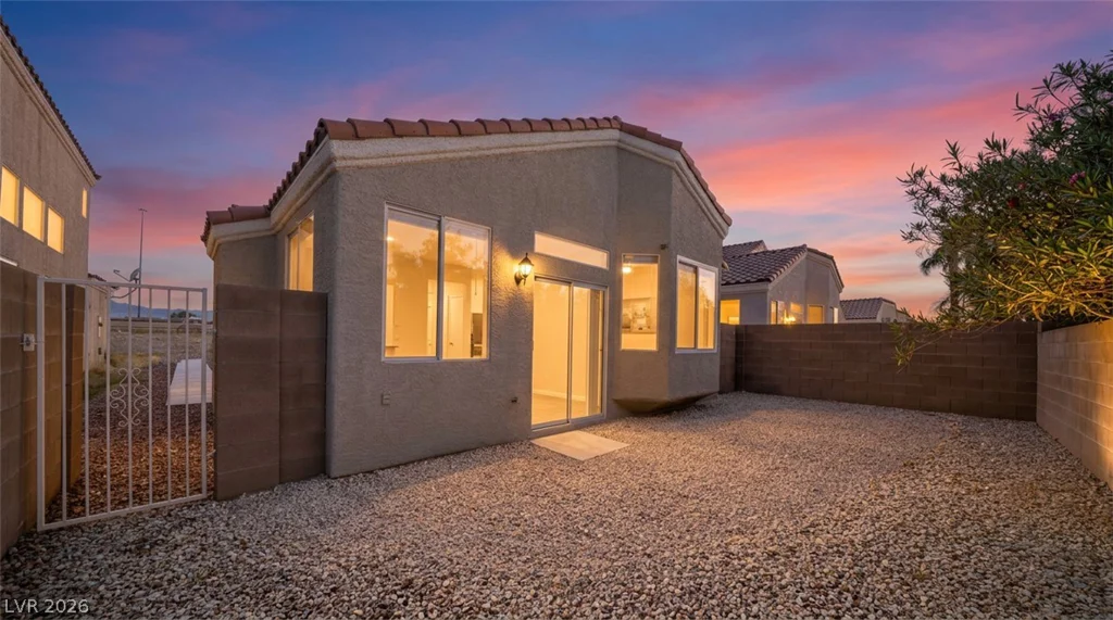 9588 Ensworth, Las Vegas, NV 89123