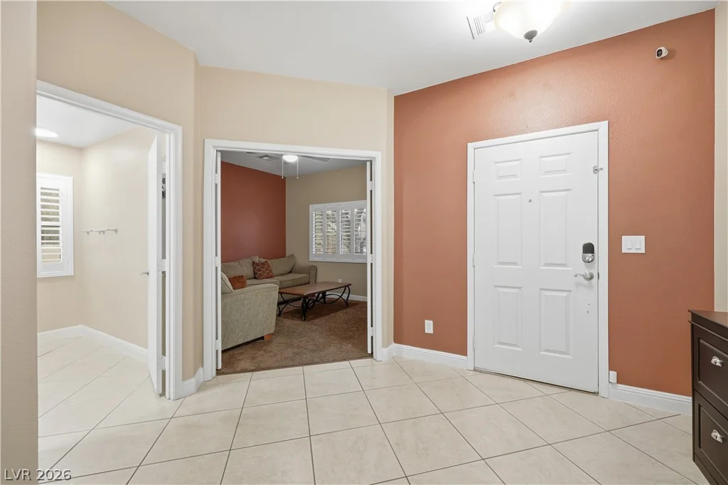 8945 Houston Ridge, Las Vegas, NV 89178