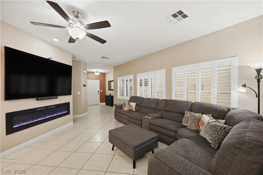 8945 Houston Ridge, Las Vegas, NV 89178