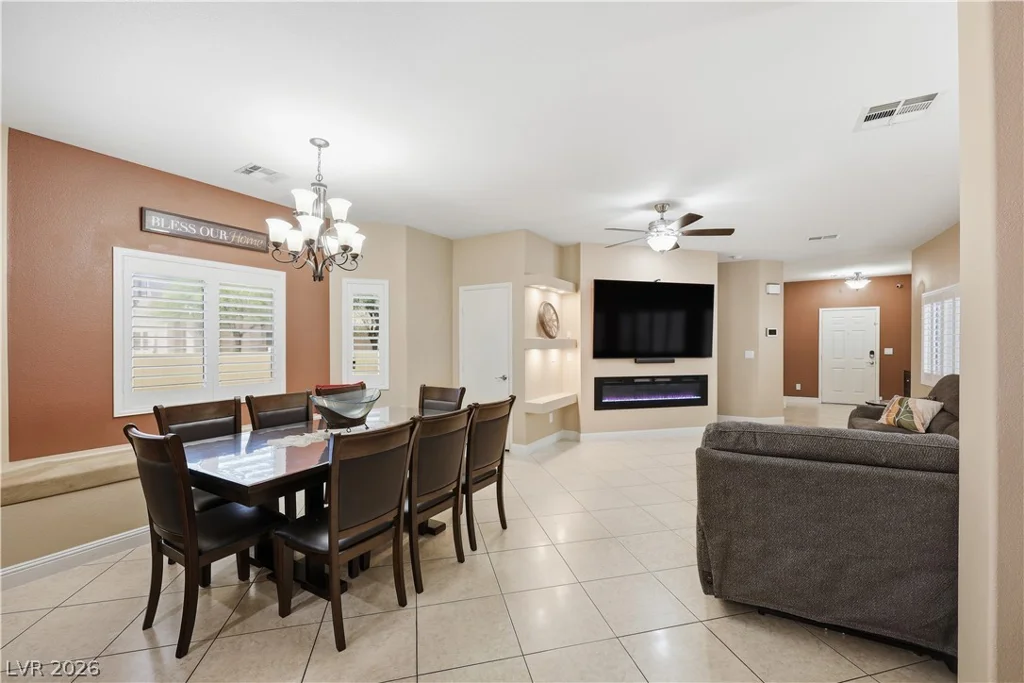 8945 Houston Ridge, Las Vegas, NV 89178