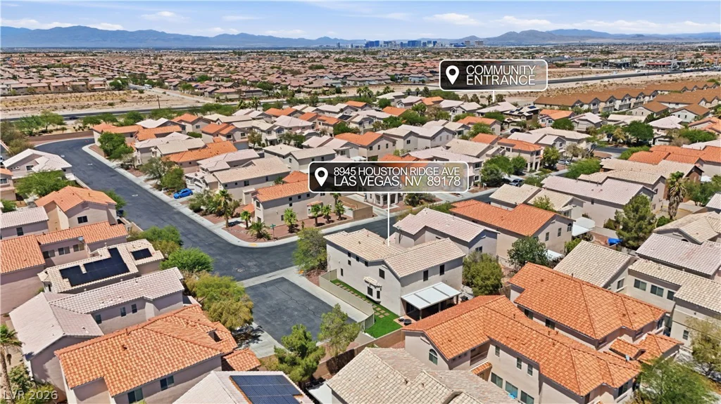8945 Houston Ridge, Las Vegas, NV 89178