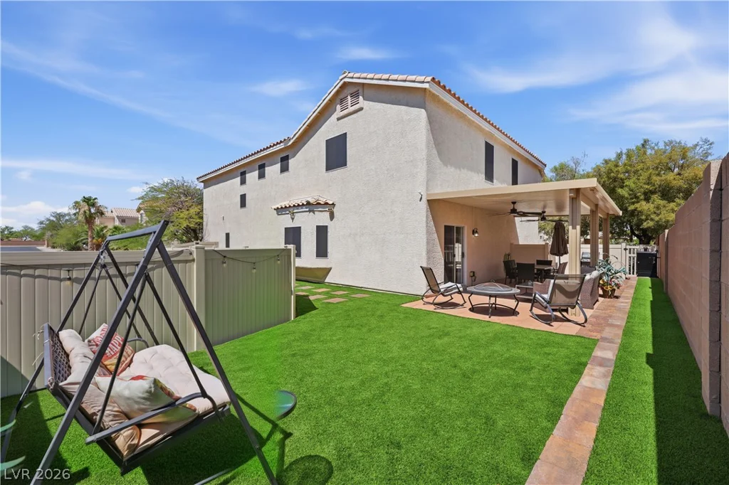 8945 Houston Ridge, Las Vegas, NV 89178