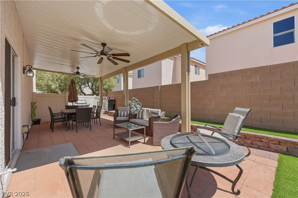 8945 Houston Ridge, Las Vegas, NV 89178
