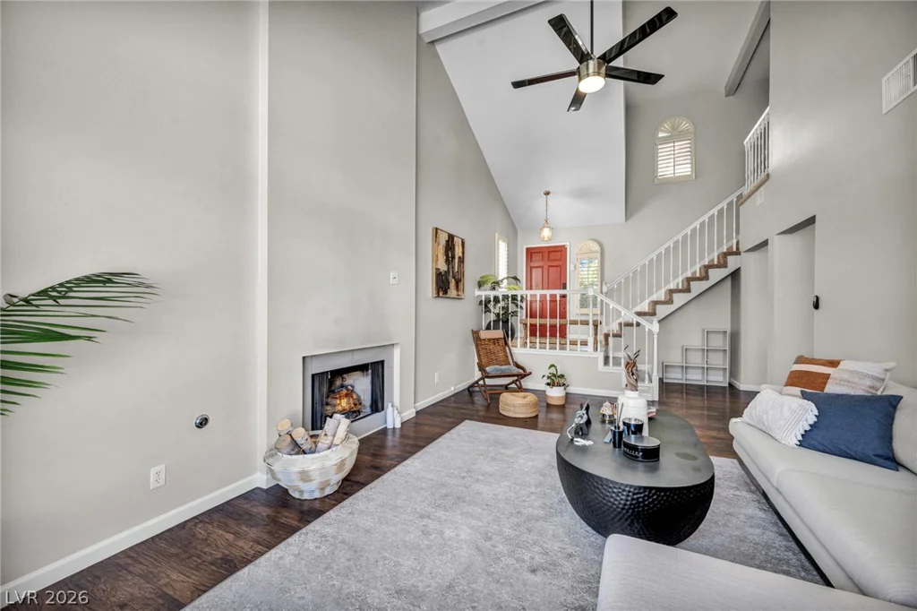 9008 Pebble Shore, Las Vegas, NV 89117
