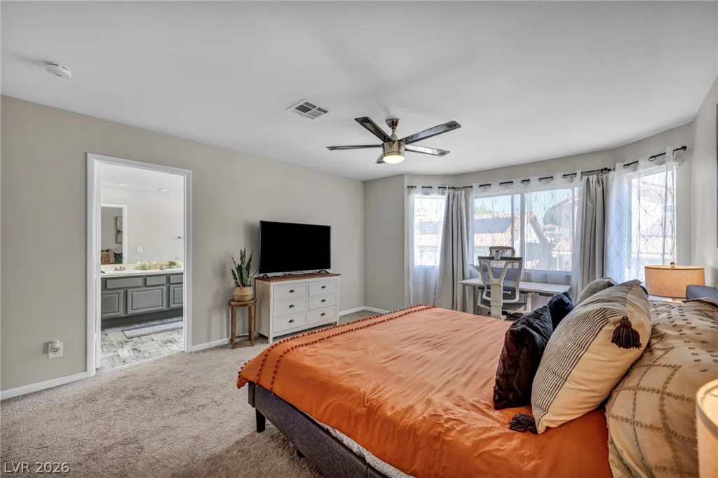 9008 Pebble Shore, Las Vegas, NV 89117