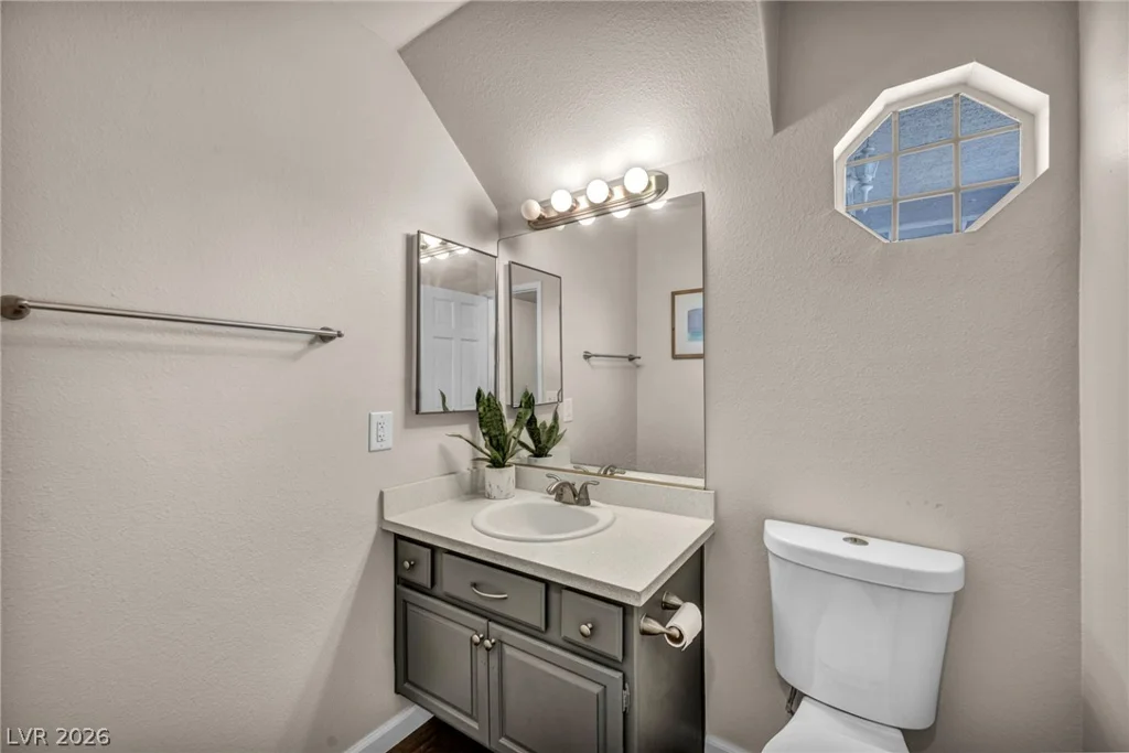 9008 Pebble Shore, Las Vegas, NV 89117