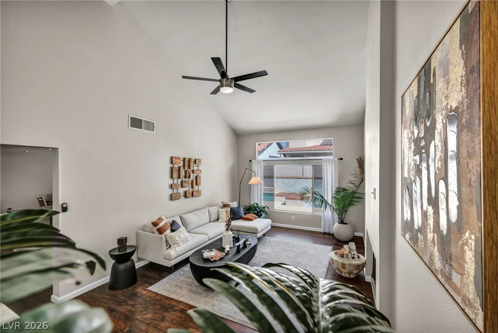 9008 Pebble Shore, Las Vegas, NV 89117