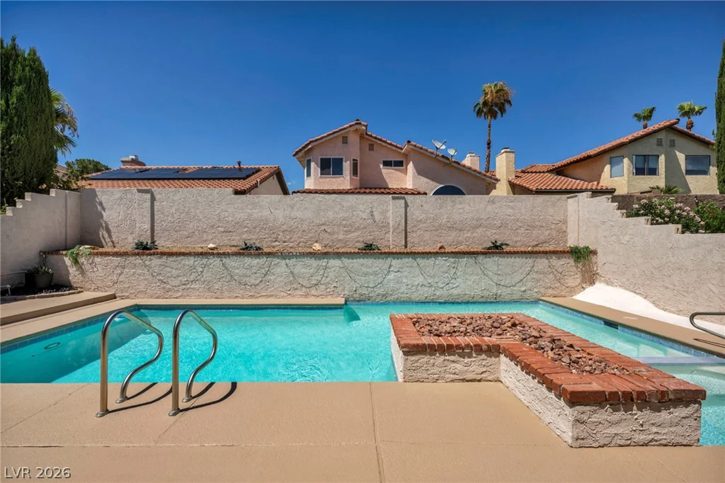 9008 Pebble Shore, Las Vegas, NV 89117