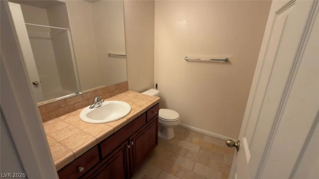 7608 Stray Horse, Las Vegas, NV 89113