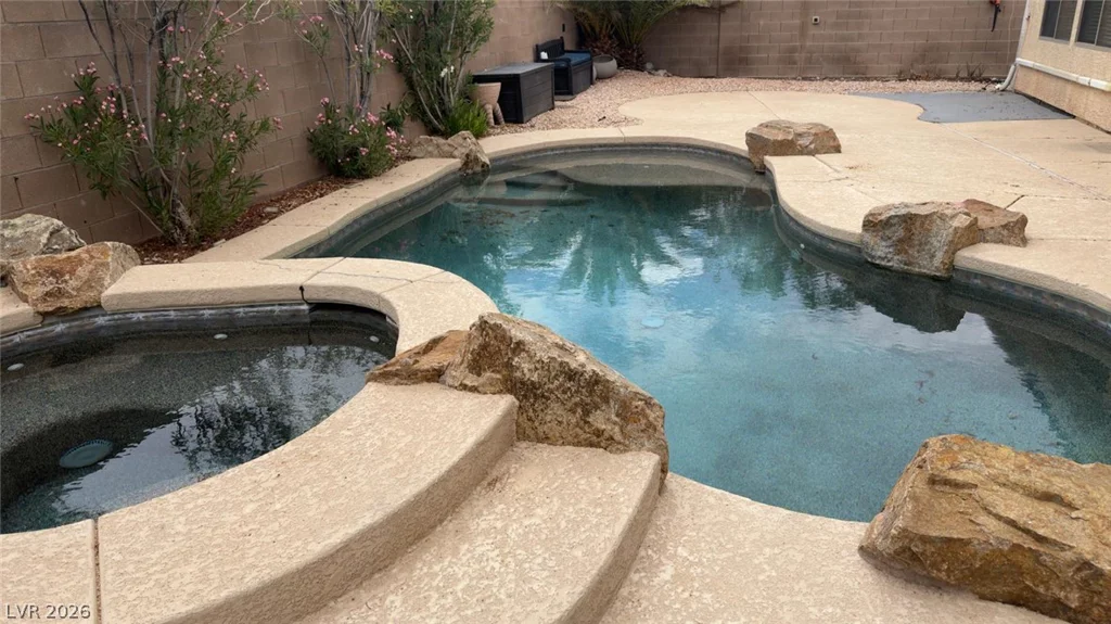 7608 Stray Horse, Las Vegas, NV 89113