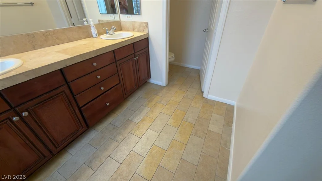 7608 Stray Horse, Las Vegas, NV 89113