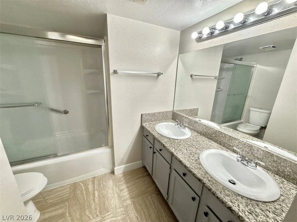 2654 Aracatuba, Las Vegas, NV 89121