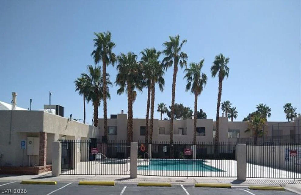 2654 Aracatuba, Las Vegas, NV 89121