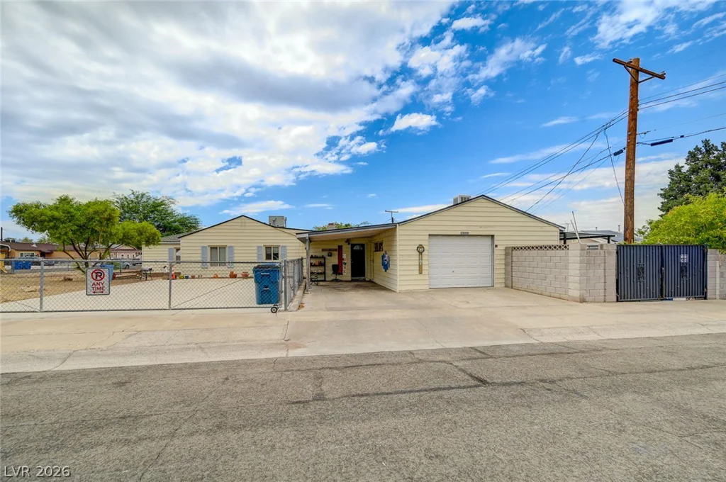 449 Republic, Henderson, NV 89015