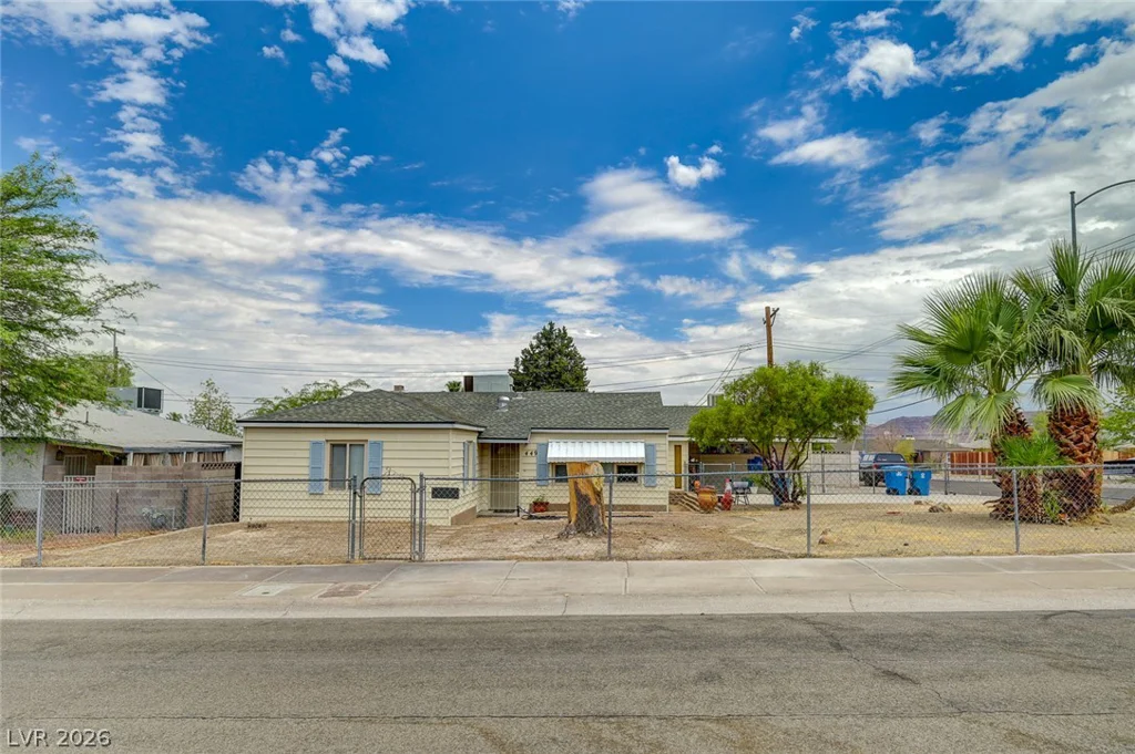 449 Republic, Henderson, NV 89015
