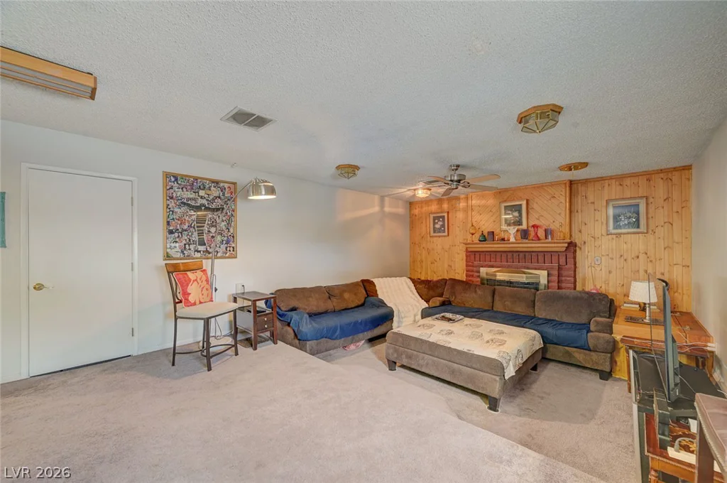 449 Republic, Henderson, NV 89015
