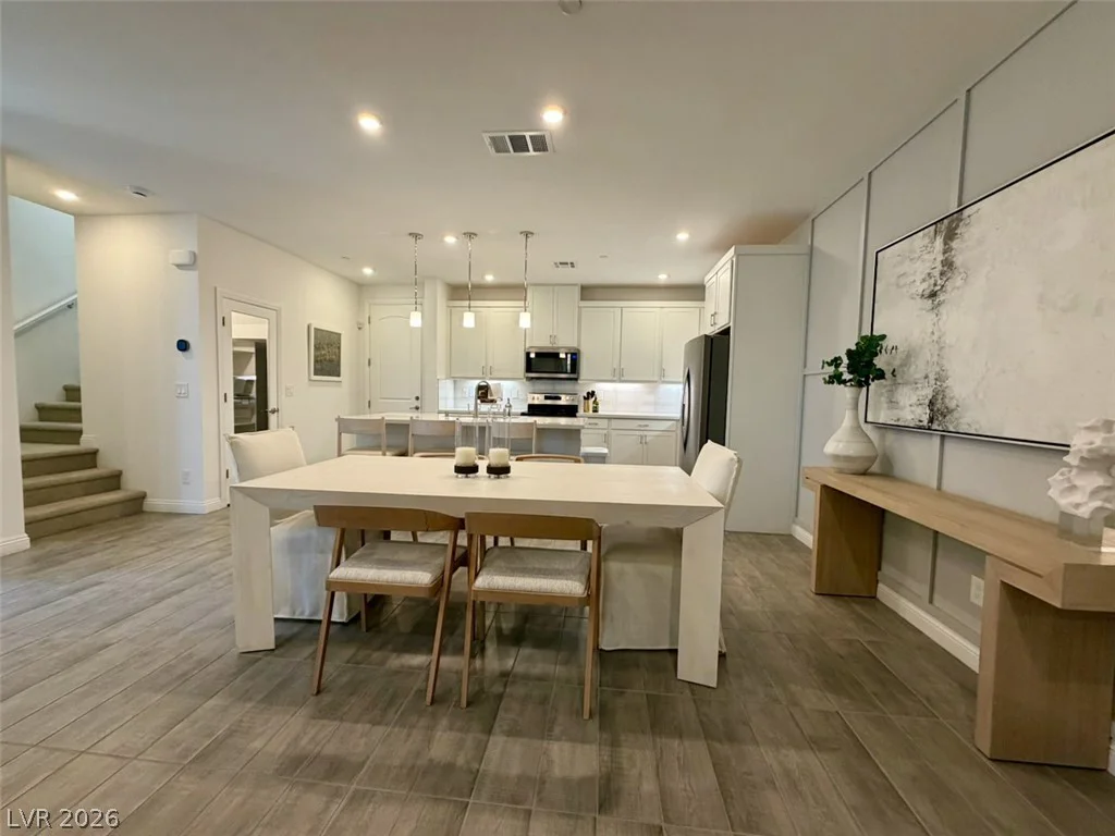 802 Royal Beekman, Henderson, NV 89011