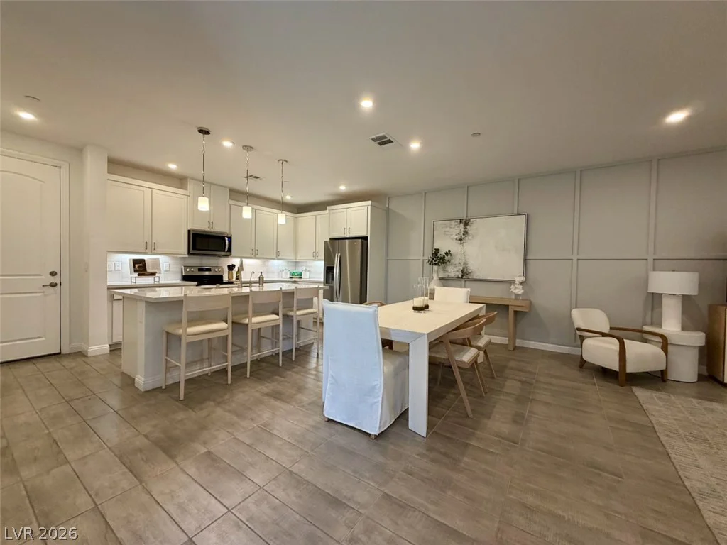 802 Royal Beekman, Henderson, NV 89011