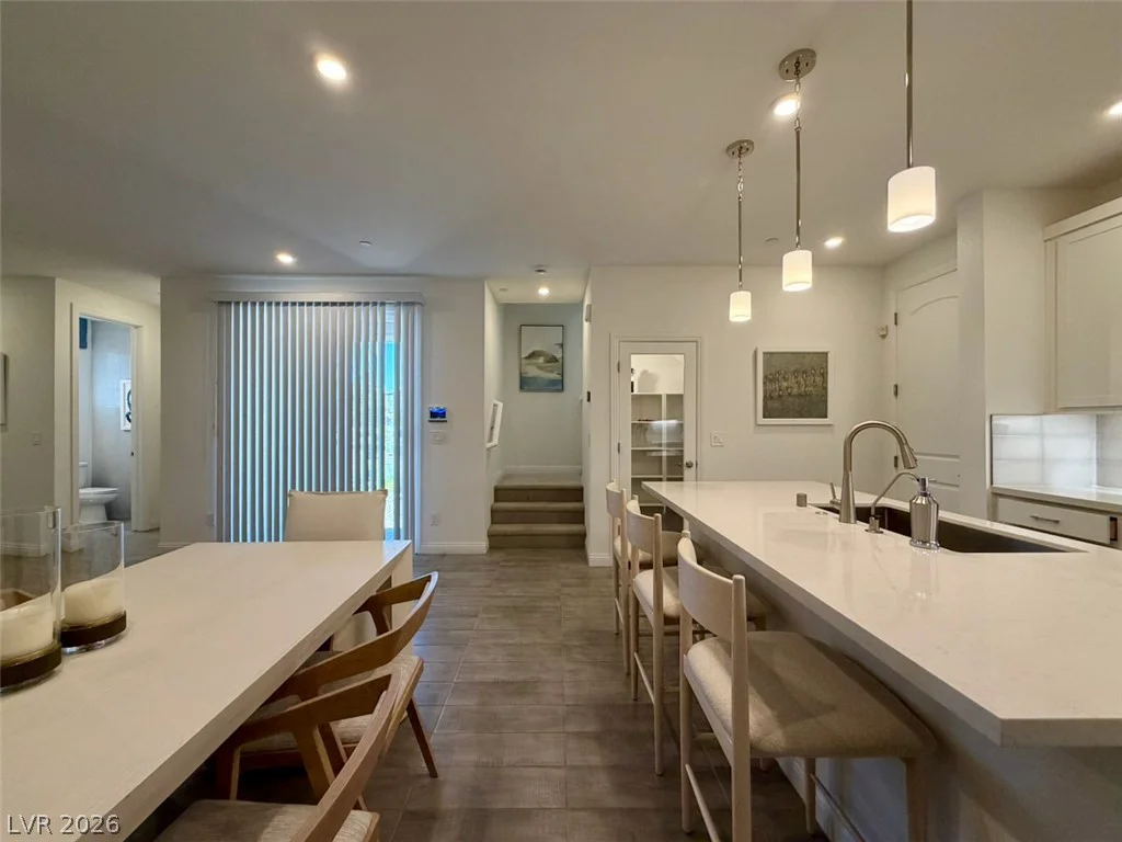 802 Royal Beekman, Henderson, NV 89011