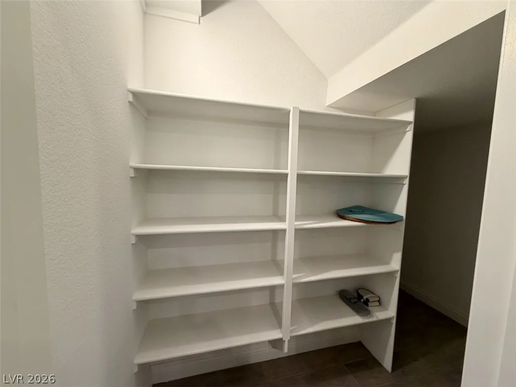 802 Royal Beekman, Henderson, NV 89011