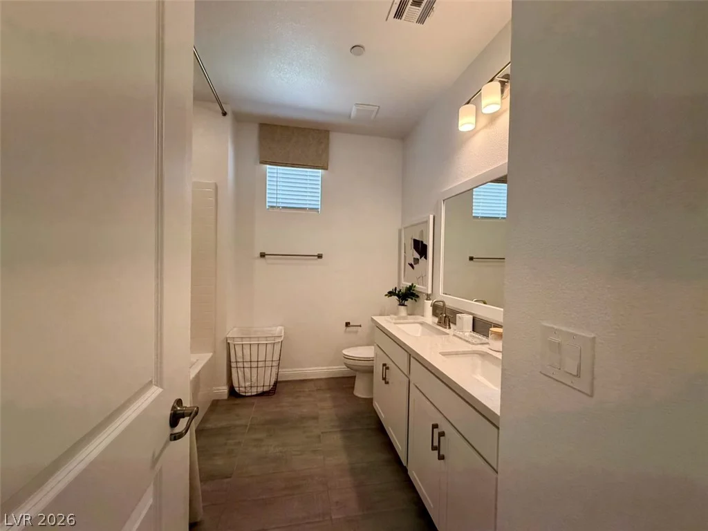 802 Royal Beekman, Henderson, NV 89011