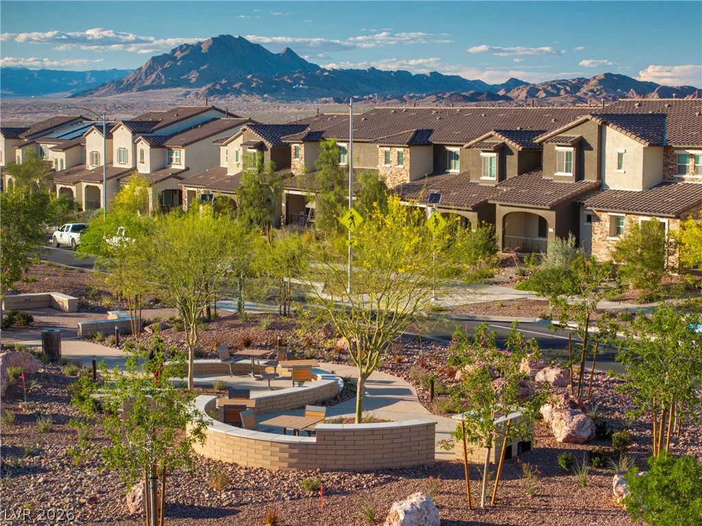 802 Royal Beekman, Henderson, NV 89011