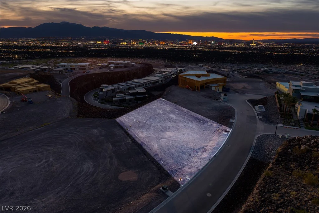 489 Rock Peak, Henderson, NV 89012