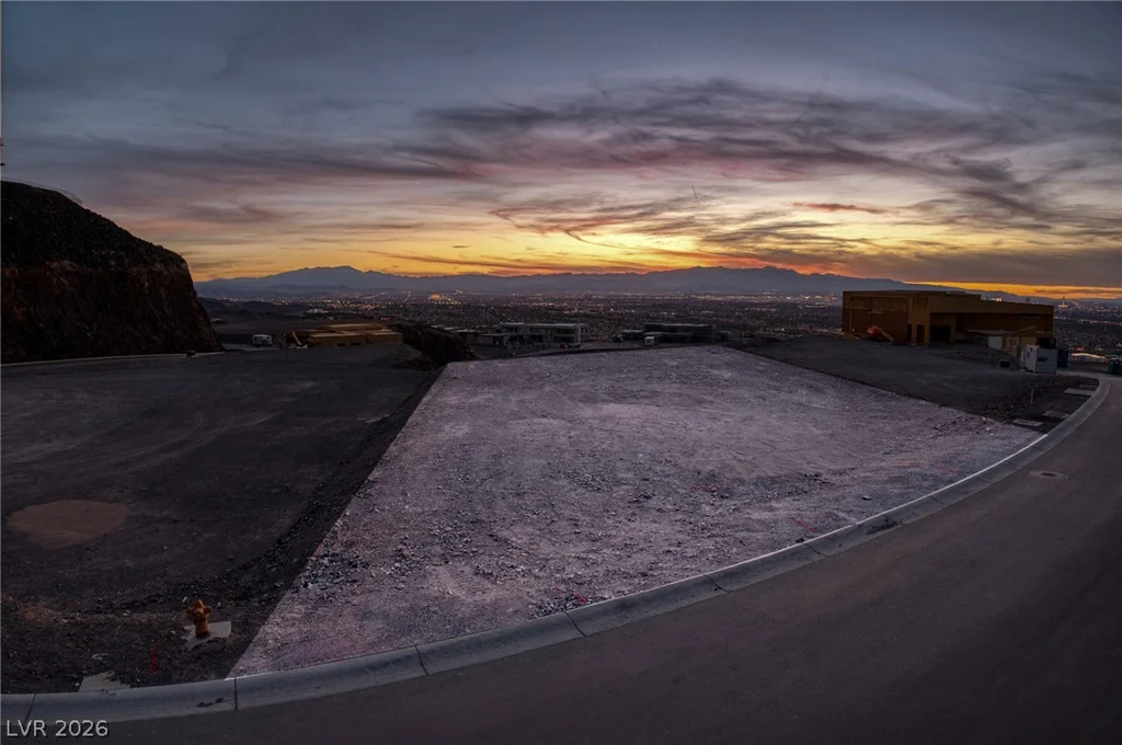 489 Rock Peak, Henderson, NV 89012