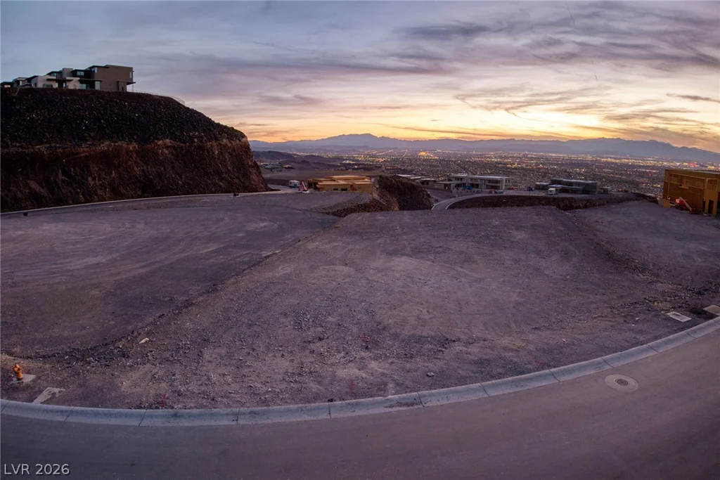 489 Rock Peak, Henderson, NV 89012