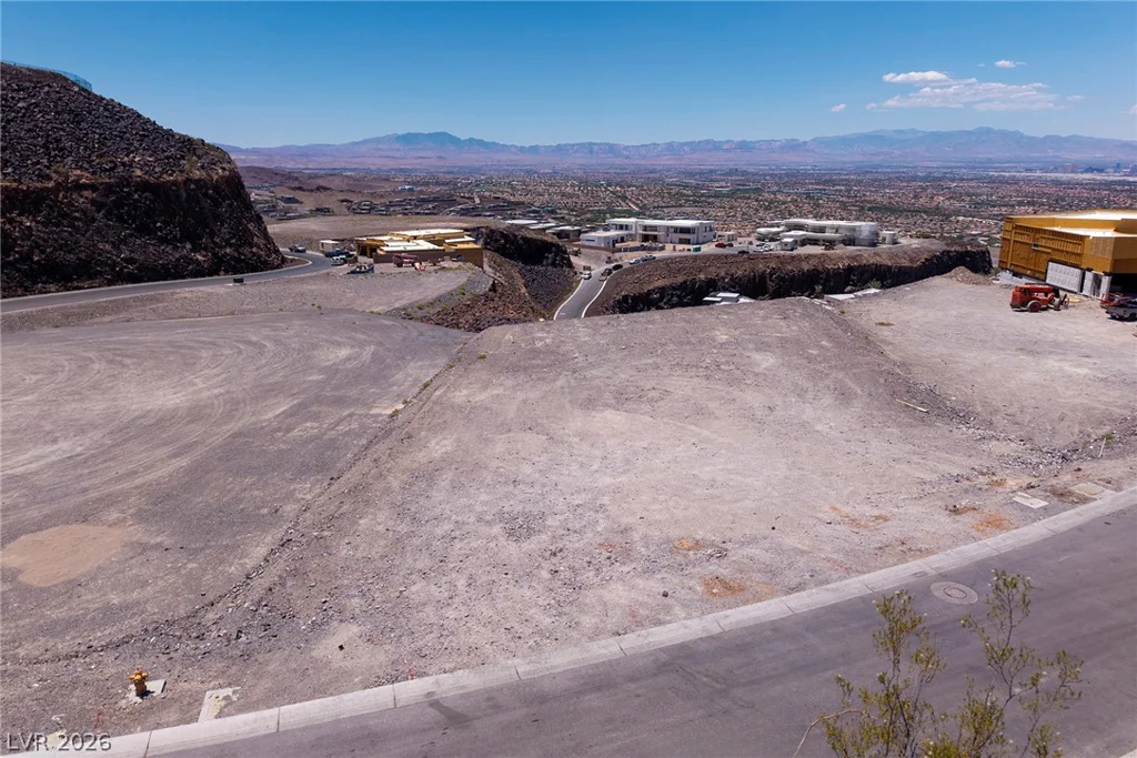 489 Rock Peak, Henderson, NV 89012