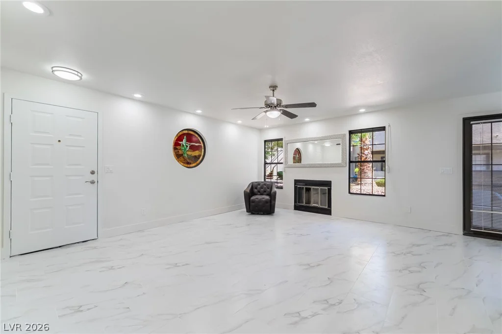 5078 Jeffreys, Las Vegas, NV 89119