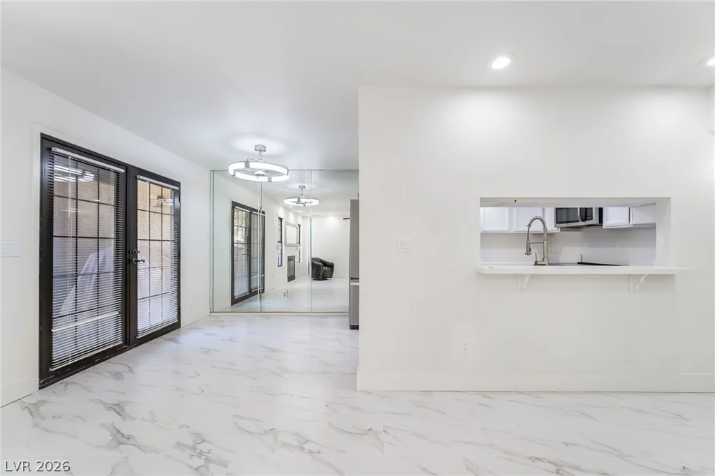 5078 Jeffreys, Las Vegas, NV 89119