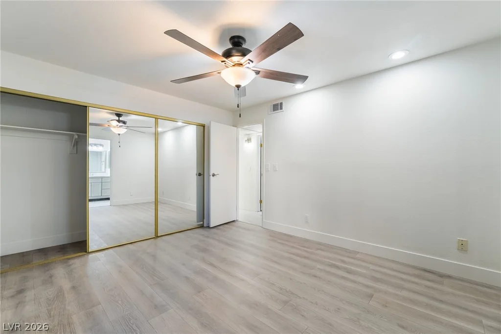 5078 Jeffreys, Las Vegas, NV 89119