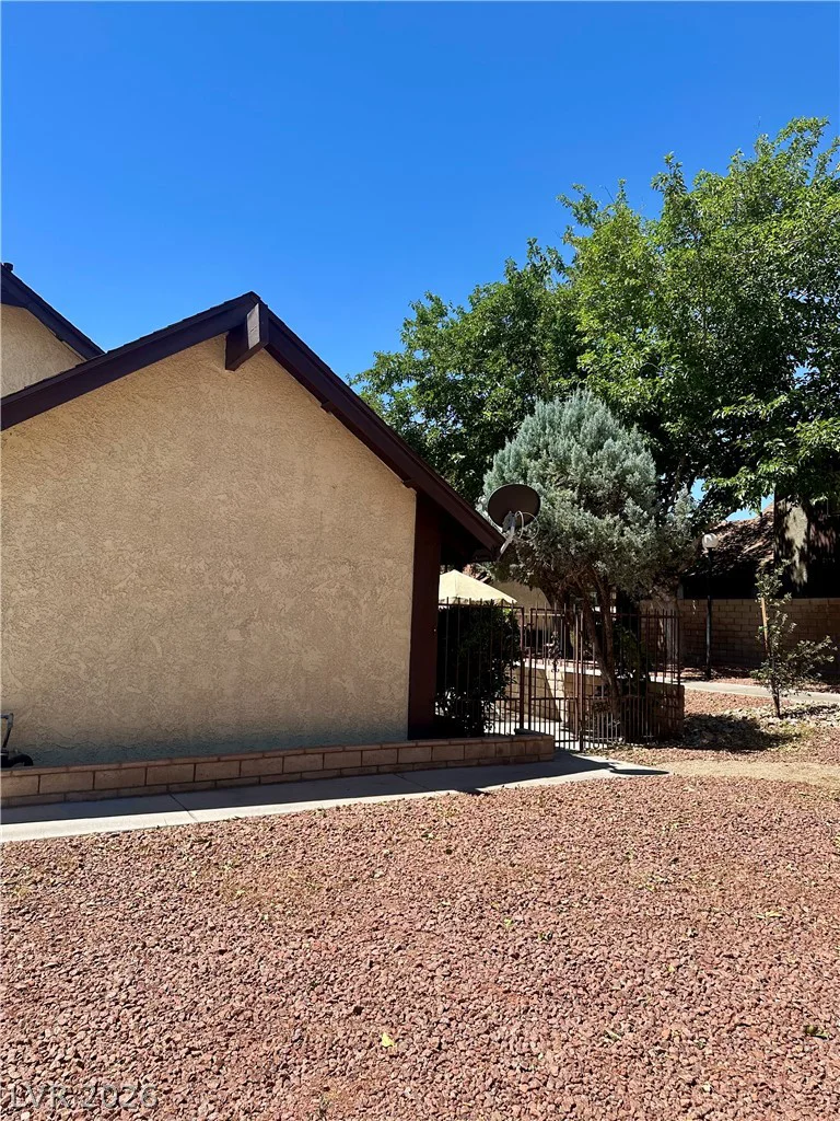 3151 Batavia, Las Vegas, NV 89102