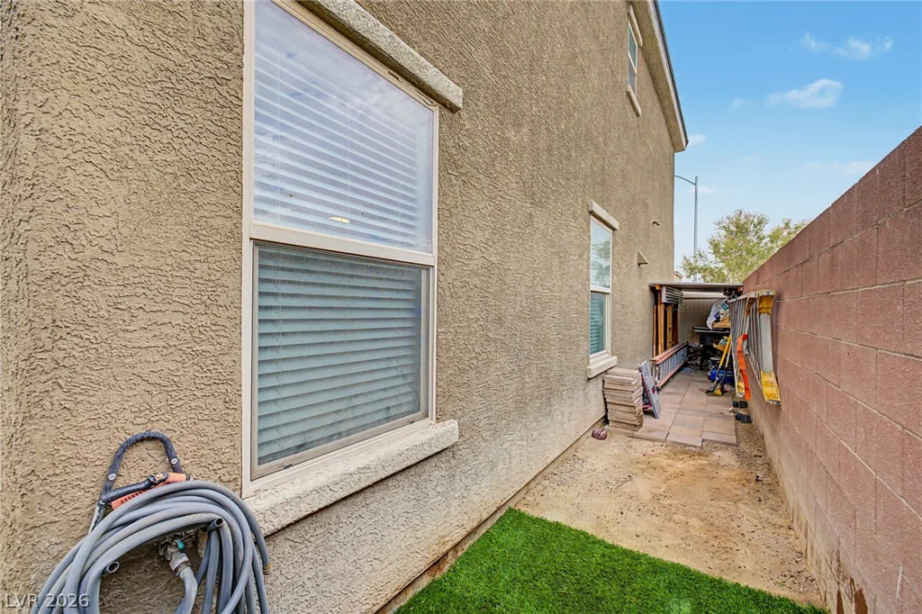6154 Portland Treaty, Las Vegas, NV 89122