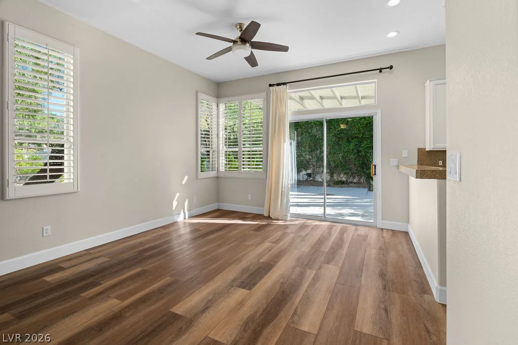 1320 Elk River, Las Vegas, NV 89134