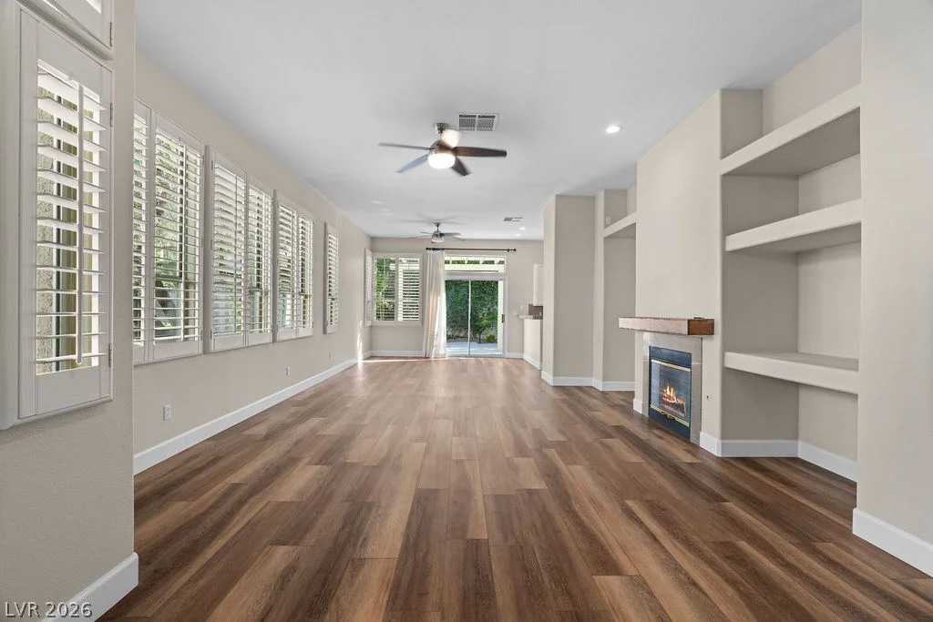 1320 Elk River, Las Vegas, NV 89134