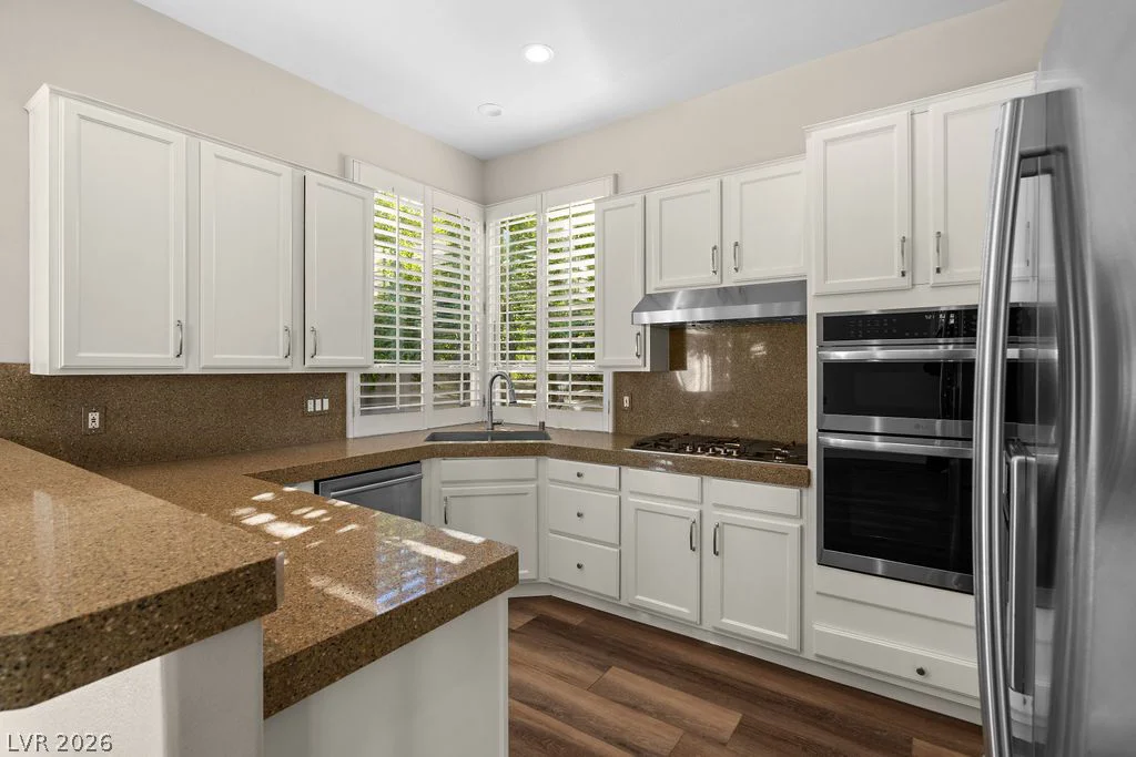 1320 Elk River, Las Vegas, NV 89134